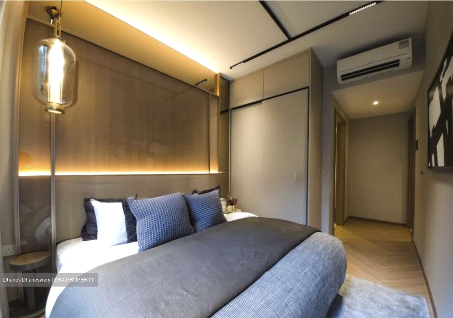 UE Square (D9), Apartment #550977881